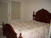 05-MasterBedRoom.JPG Thumbnail