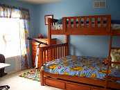 14-BED-CIMG3686.JPG Thumbnail