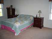 11-BED-CIMG3988.JPG Thumbnail