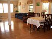 16-DIN-CIMG3966.JPG Thumbnail